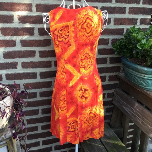 Vintage bright patterned summer dress - Picture 3 of 5
